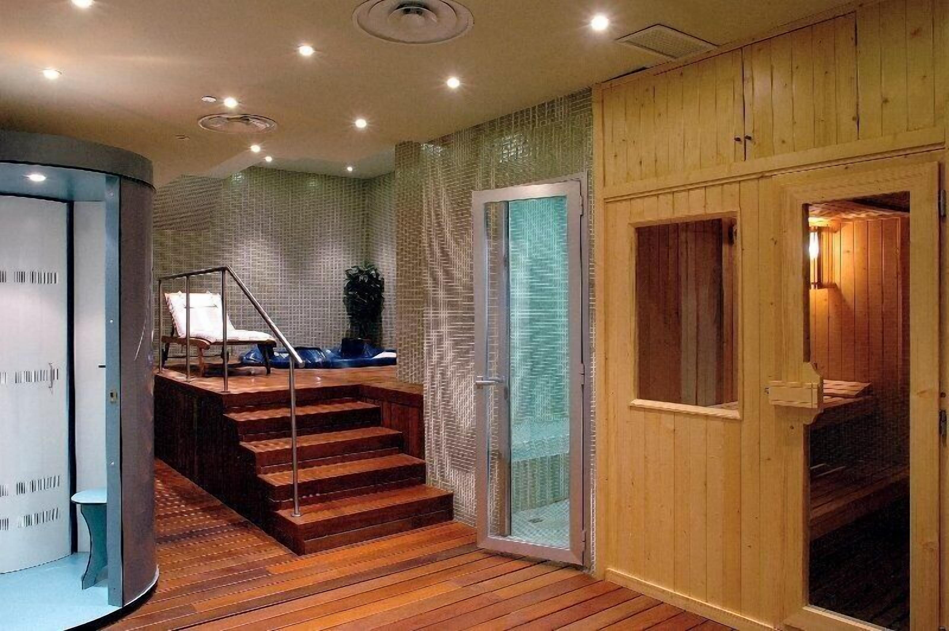Hotel Nuevo Madrid — Photos 2